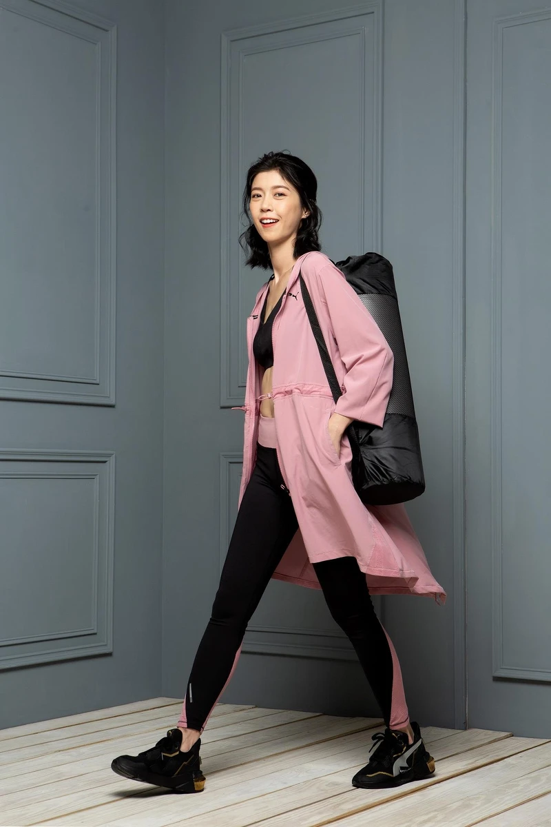 PUMA訓練系列Studio長版連帽外套,NT2,580、PUMA訓練系列低衝擊運動內衣,NT1,280、PUMA 9分緊身褲,NT1,780、PUMA TRAINING訓練系列Provoke XT鞋款,NT3,280。 PUMA訓練系列Studio長版連帽外套,NT2,580、PUMA訓練系列低衝擊運動內衣,NT1,280、PUMA 9分緊身褲,NT1,780、PUMA TRAINING訓練系列Provoke XT鞋款,NT3,280。