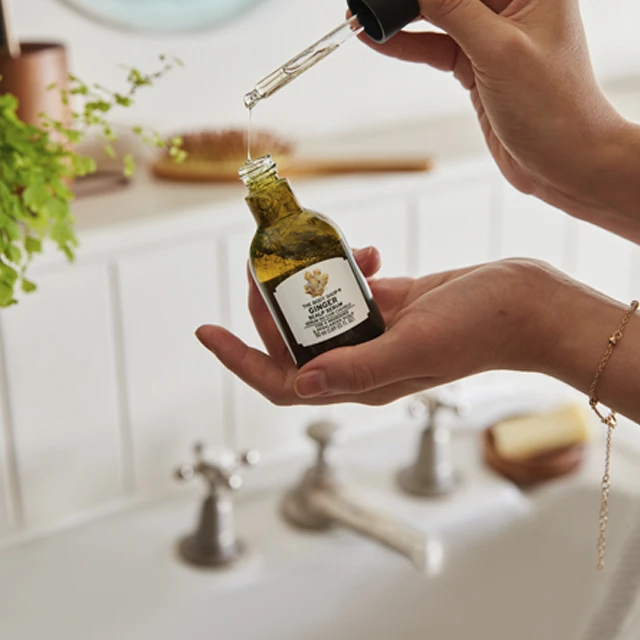 薑根頭皮調理精華 $880/50ml 薑根頭皮調理精華 $880/50ml