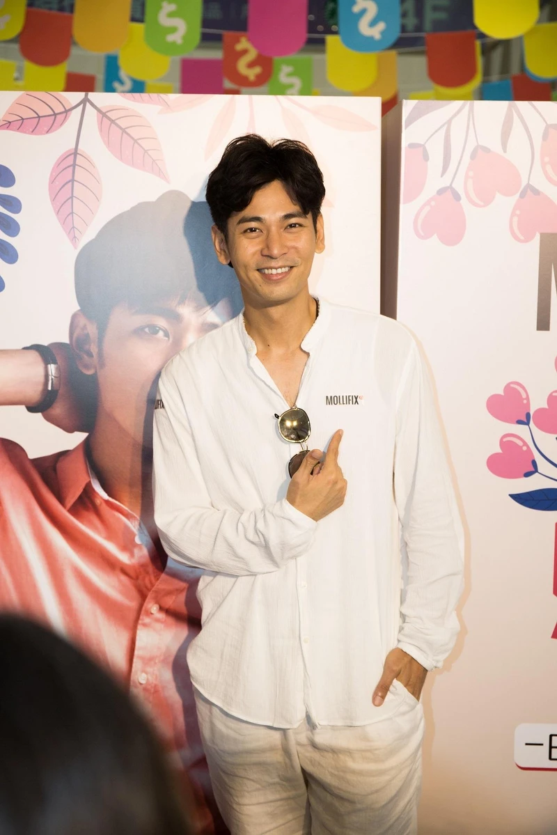 MOLLIFIX瑪莉菲絲高雄夢時代快閃店邀請楊子儀擔任一日店長 MOLLIFIX瑪莉菲絲高雄夢時代快閃店邀請楊子儀擔任一日店長