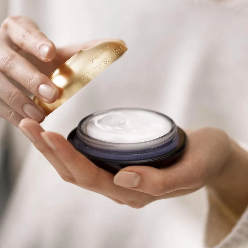 圖片取材自IG@guerlain 圖片取材自IG@guerlain