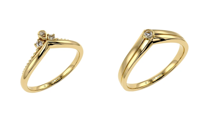 Be My World 結婚女戒(左)三顆配鑽總重0.06ct，售價18K NT$25,600/鉑金 NT$30,400。結婚男戒(右)售價18K NT$28,000/鉑金 NT$37,600。