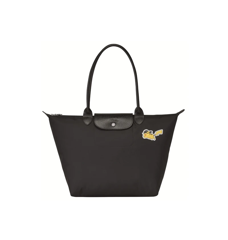 Longchamp x Pokémon聯名系列Le Pliage® 尼龍肩揹包,NT5,800 Longchamp x Pokémon聯名系列Le Pliage® 尼龍肩揹包,NT5,800