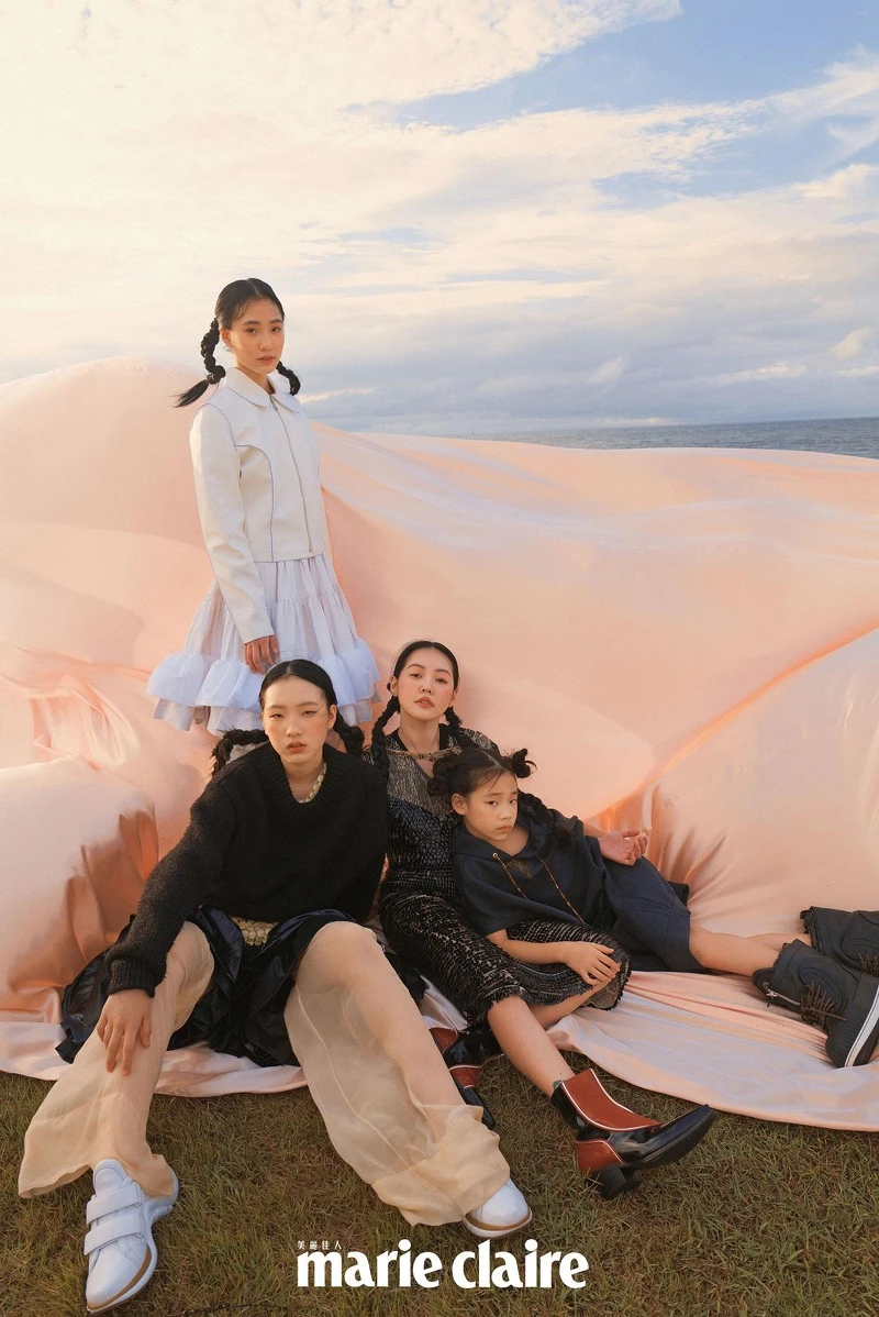 石灰色連帽上衣、Monogram短靴、印花V領上衣、珠釦雪紡洋裝、雙色皮革尖頭靴、皮革外套、白色皮革荷葉裙、皮革長褲、雙色皮革尖頭靴、針織毛衣、珠釦雪紡洋裝、黑色皮革荷葉裙、雪紡紗透膚長褲、皮革魔鬼氈球鞋，all by Louis Vuitton。