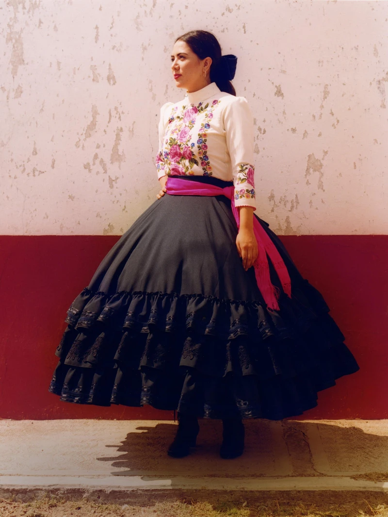 Andrea Becerril是Los Cascabeles馬術競技團的負責人。 Andrea Becerril是Los Cascabeles馬術競技團的負責人。