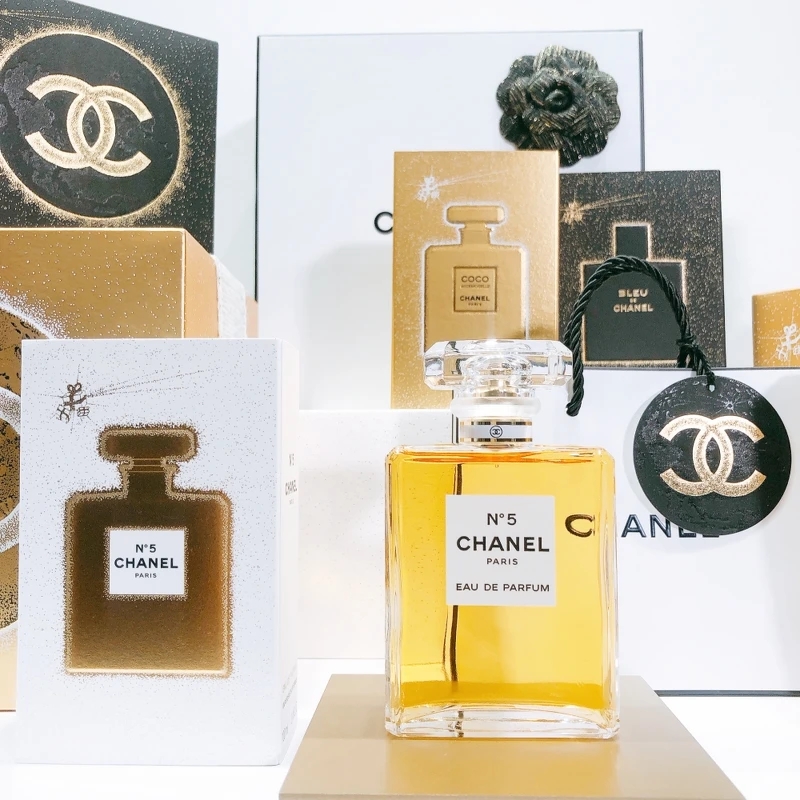 CHANEL香奈兒N°5香水2020聖誕包裝 CHANEL香奈兒N°5香水2020聖誕包裝