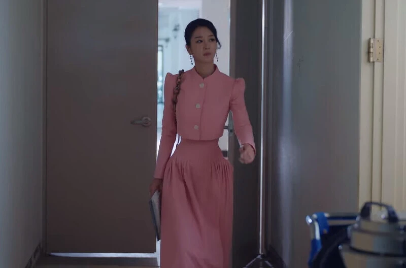 徐睿知《雖然是精神病但沒關係》驚人螞蟻腰 徐睿知《雖然是精神病但沒關係》驚人螞蟻腰