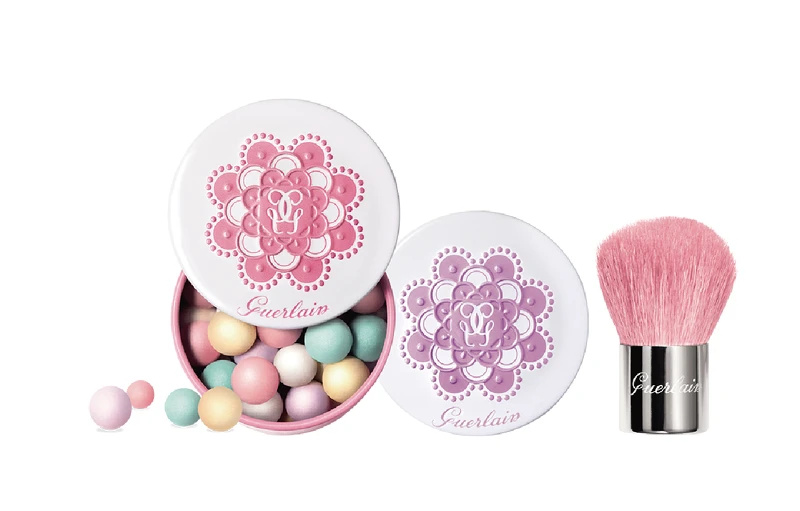 10/8-11/10板橋大遠百GUERLAIN_幻彩流星蜜粉球迷你隨身組推薦價2180元,限量30組。 10/8-11/10板橋大遠百GUERLAIN_幻彩流星蜜粉球迷你隨身組推薦價2180元,限量30組。