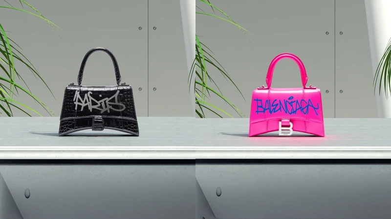 售價：（左）鱷魚壓紋沙漏包NT65,900、（右）NT62,500