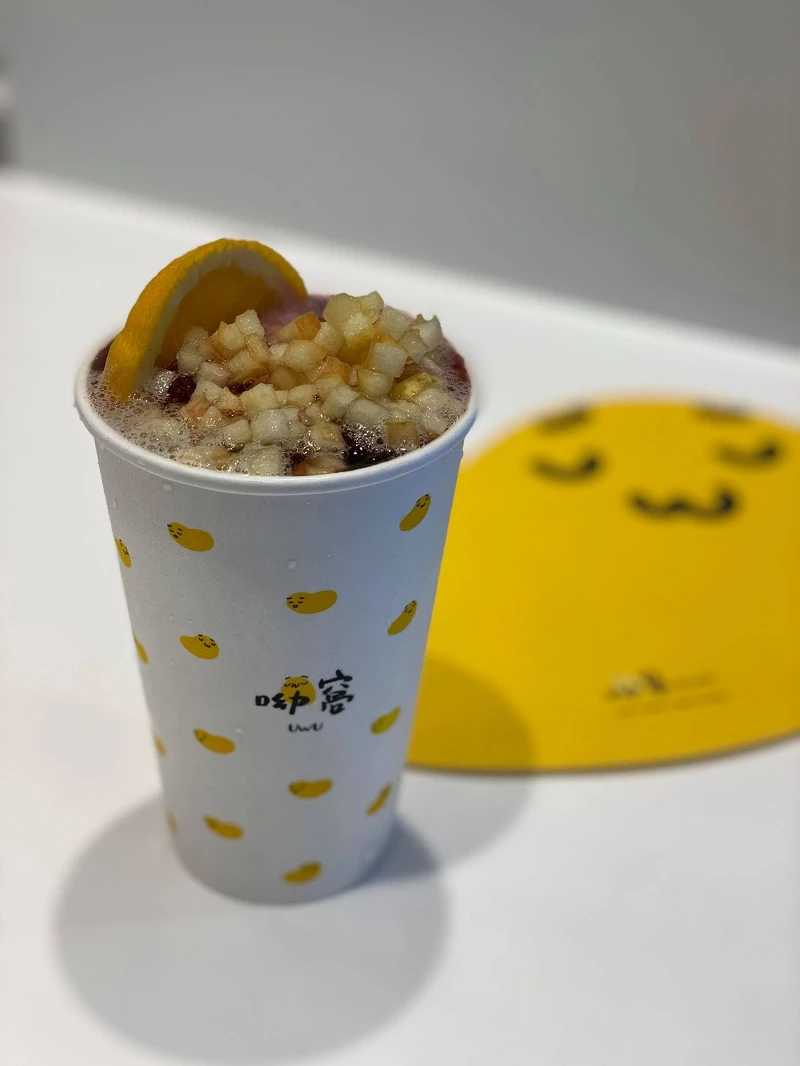 「香蘋紅茶酒」 售價100元