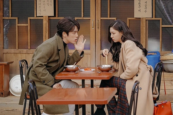 《愛的迫降》金正賢、徐智慧