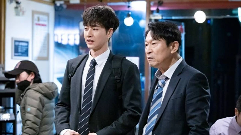 《老頑固實習生》金應洙