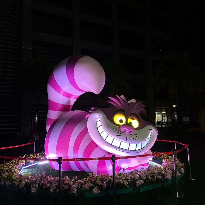 中山新府路口裝置物-夢境漫遊「妙妙貓」實拍 中山新府路口裝置物-夢境漫遊「妙妙貓」實拍