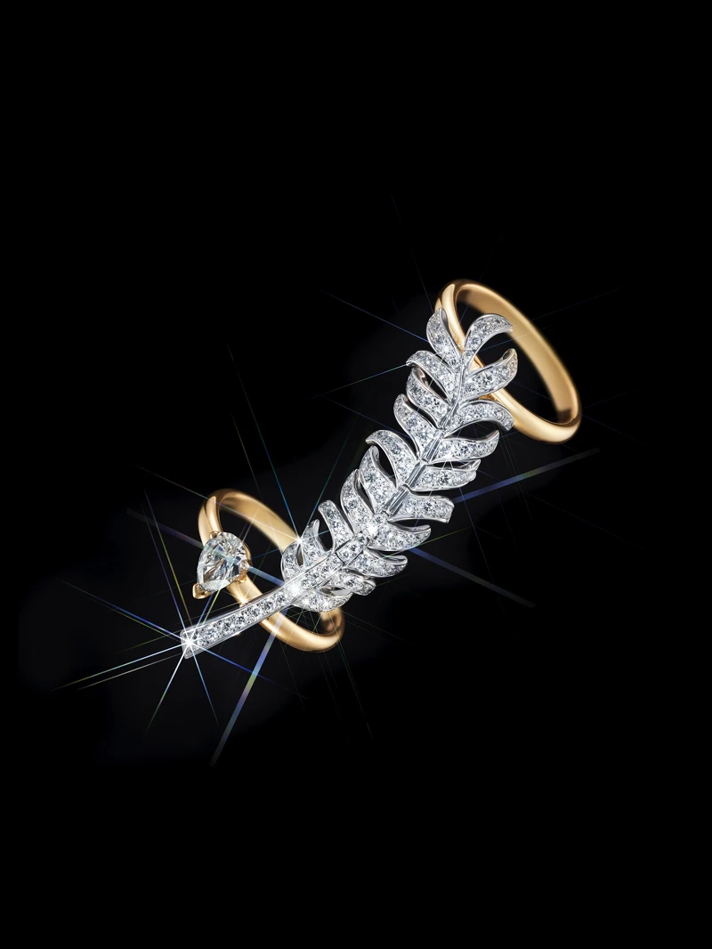 CHANEL Plume羽毛系列珠寶戒指 (2020新品),售價NT 1,148,000 CHANEL Plume羽毛系列珠寶戒指 (2020新品),售價NT 1,148,000