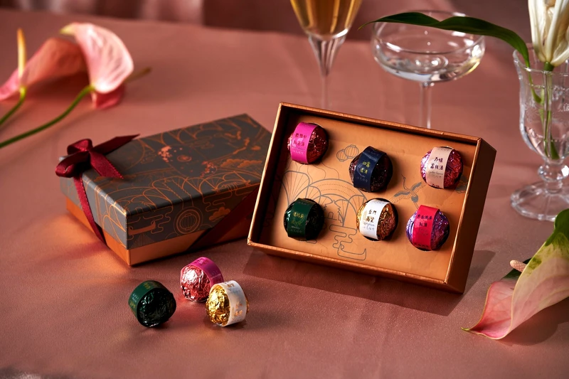 「七見櫻堂台灣酒藏六味巧克力禮盒」定價390元｜誠品禮物節