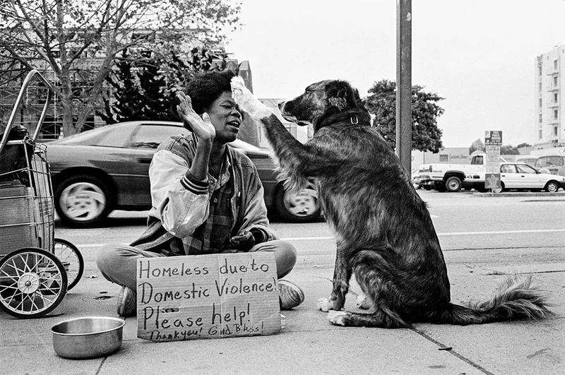 Donna Ferrato, 2000, Courtesy of the artist. Donna Ferrato, 2000, Courtesy of the artist.