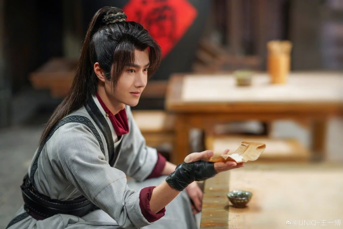 有翡/王一博 有翡/王一博