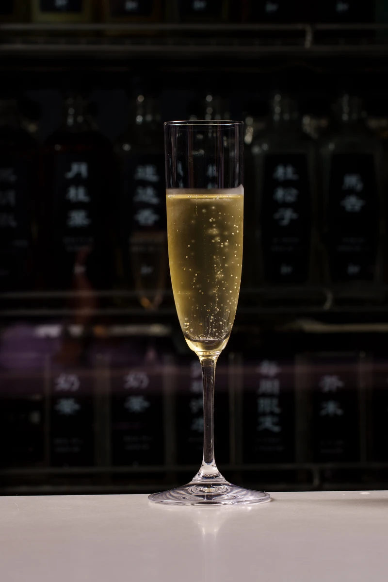 禁止酒駕，未滿18歲禁止飲酒