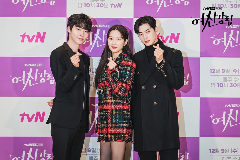 女神降臨 女神降臨