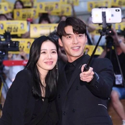 玄彬、孫藝珍被爆甜蜜交往中