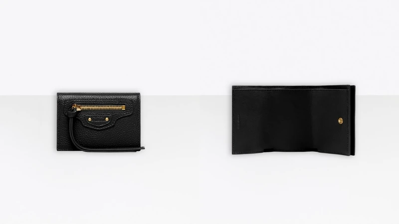 Balenciaga機車短夾，約NT12,500