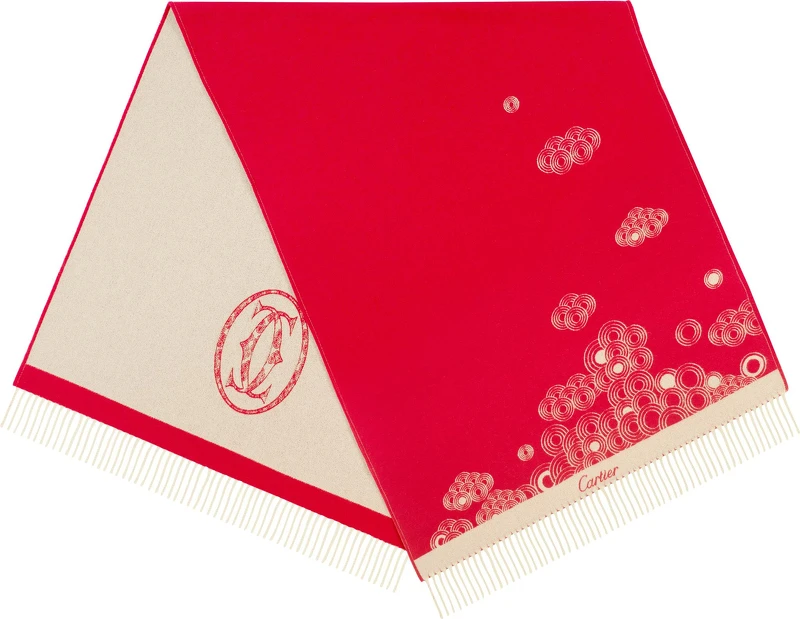 卡地亞台中專賣店首賣限量販售的2021農曆新年雙面圍巾