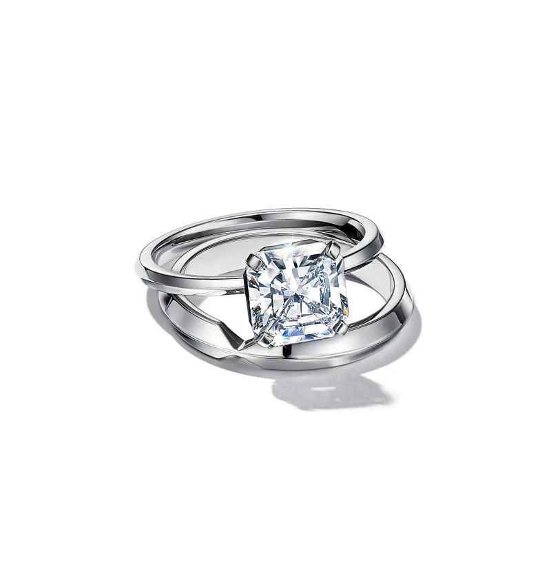 Tiffany True 鉑金鑽石戒指 價格店洽, The Tiffany Setting 鉑金窄版戒指 NT$43,500