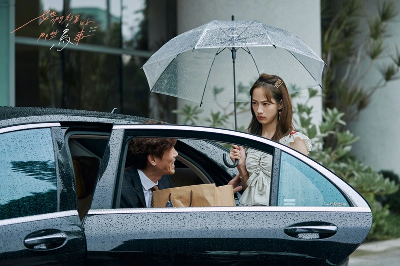 她們創業的那些鳥事/簡嫚書