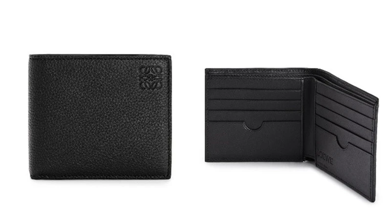 LOEWE粒面小牛皮雙折錢包,NT14,260 LOEWE粒面小牛皮雙折錢包,NT14,260