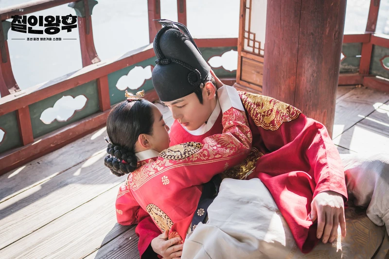 哲仁王后/申惠善、金正賢 哲仁王后/申惠善、金正賢