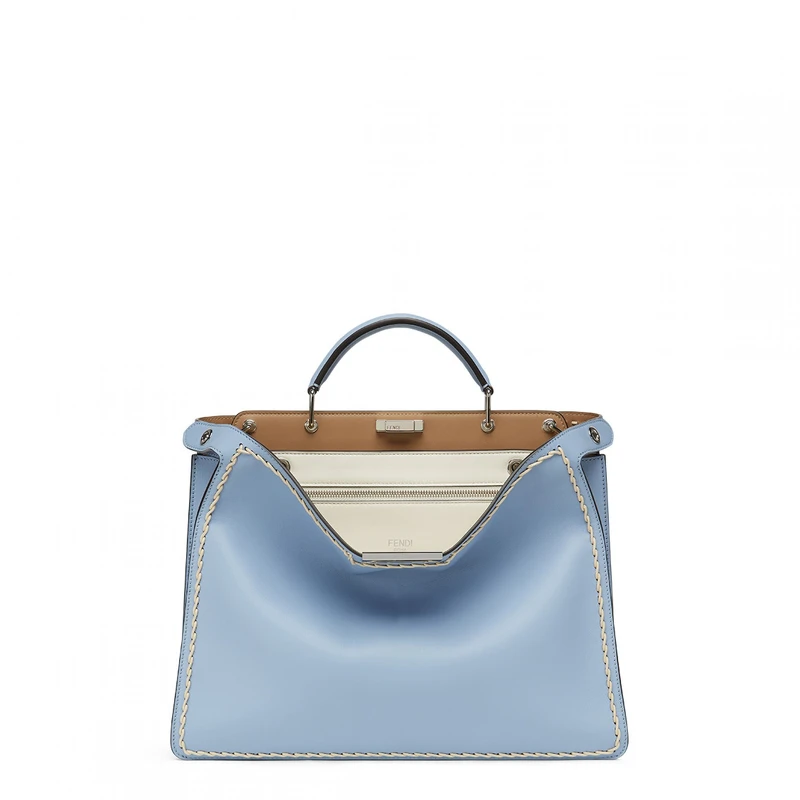 Peekaboo ISeeU Medium ,售價NT$174,000 Peekaboo ISeeU Medium ,售價NT$174,000