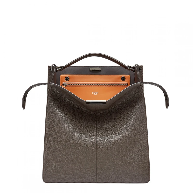Peekaboo ISeeU Tote ,售價NT$143,000 Peekaboo ISeeU Tote ,售價NT$143,000