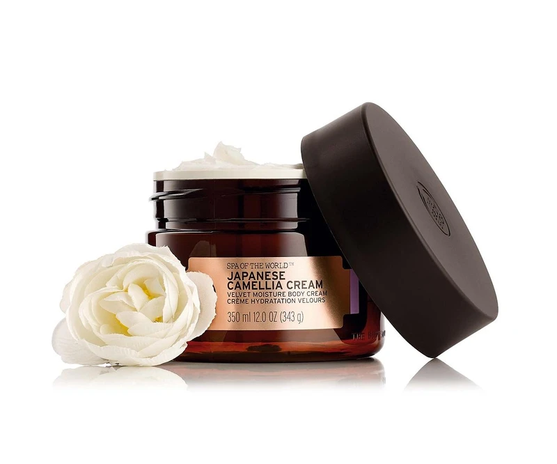 日本SPA山茶花鎖水美膚霜 NT2,280/350ml