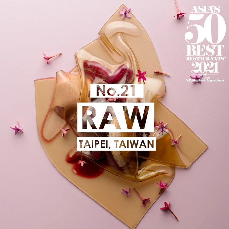 RAW獲得亞洲50最佳餐廳第21名。 RAW獲得亞洲50最佳餐廳第21名。