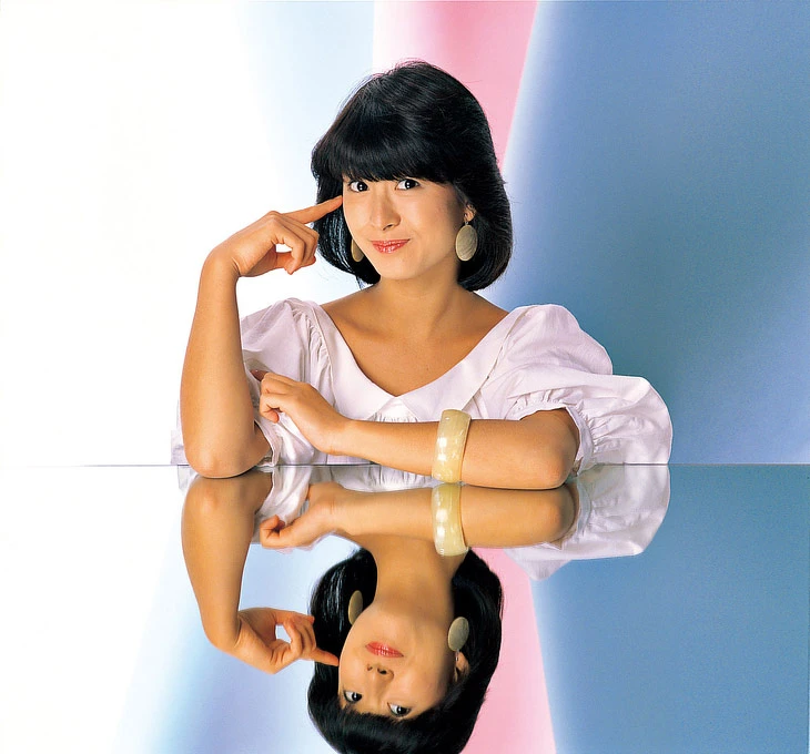 日本八○年代的人氣女偶像河合奈保子