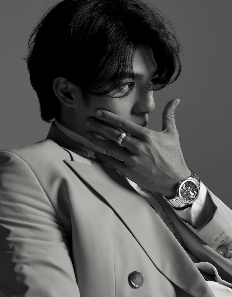 PIAGET Polo系列伯爵岩石灰超薄精鋼腕錶,建議售價NT$895,000 PIAGET Possession系列18K白金鑽石戒指 ,建議售價NT$205,000 PIAGET Possession系列18K白金鑽石手環 ,建議售價NT$127,000 (窄版) PIAGET Possession系列18K白金鑽石手環 ,建議售價NT$192,000 (寬版) PIAGET Polo系列伯爵岩石灰超薄精鋼腕錶,建議售價NT$895,000 PIAGET Possession系列18K白金鑽石戒指 ,建議售價NT$205,000 PIAGET Possession系列18K白金鑽石手環 ,建議售價NT$127,000 (窄版) PIAGET Possession系列18K白金鑽石手環 ,建議售價NT$192,000 (寬版)