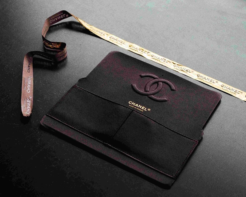 分辨香奈兒2.55包、11.12包