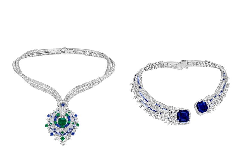 左:Acontia項鍊,白K金,鉑金,一顆5.23克拉的八角形切割祖母綠(哥倫比亞),藍寶石,祖母綠,鑽石 右:Trésor astral項鍊,白K金,一顆31.17克拉八角形切割藍寶石(斯里蘭卡),一顆22.82克拉八角形切割藍寶石(緬甸),藍寶石,鑽石 左:Acontia項鍊,白K金,鉑金,一顆5.23克拉的八角形切割祖母綠(哥倫比亞),藍寶石,祖母綠,鑽石 右:Trésor astral項鍊,白K金,一顆31.17克拉八角形切割藍寶石(斯里蘭卡),一顆22.82克拉八角形切割藍寶石(緬甸),藍寶石,鑽石