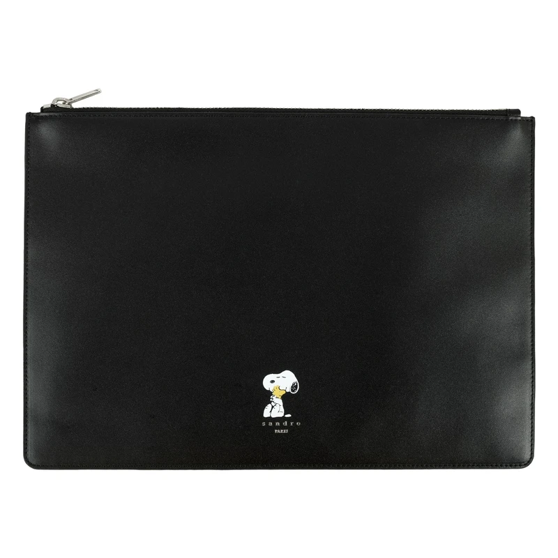 Sandro Homme X Snoopy 黑色手拿包 NTD 8,120 Sandro Homme X Snoopy 黑色手拿包 NTD 8,120