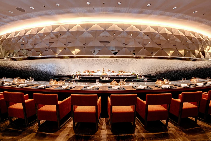 Ukai-tei Kaohsiung 主打劇場式的用餐體驗。 Ukai-tei Kaohsiung 主打劇場式的用餐體驗。