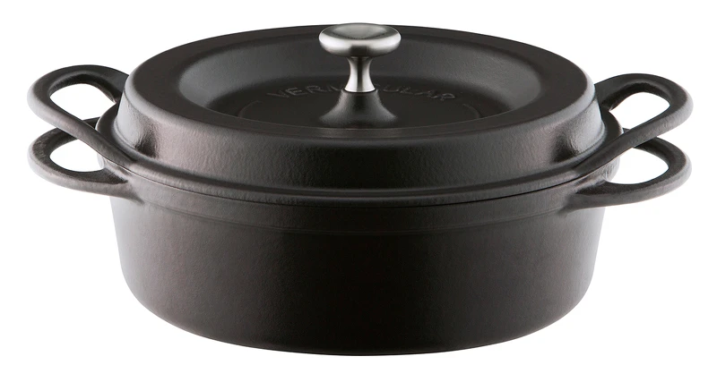 限量22公分琺瑯鑄鐵淺鍋上市。 限量22公分琺瑯鑄鐵淺鍋上市。