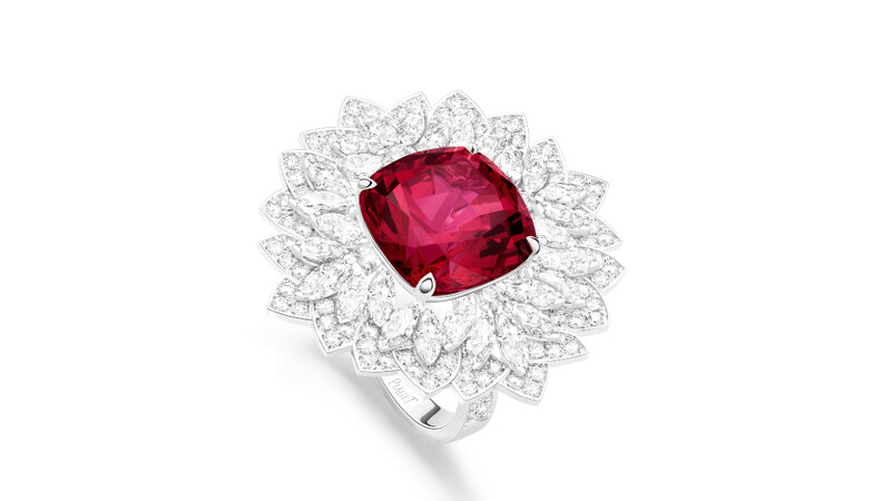 PIAGET Wings of Light系列坦桑尼亞尖晶石頂級珠寶鳳梨花鑽石戒指