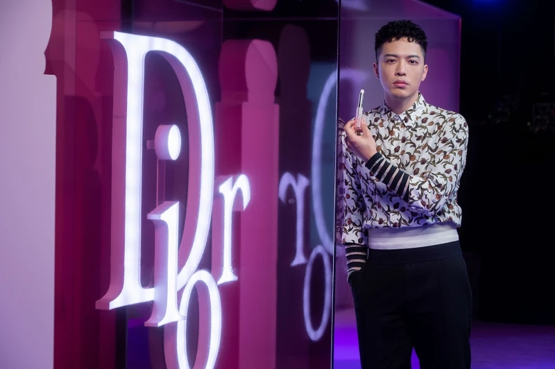 2020金音獎大贏家J.Sheon出席迪奧癮誘粉漾潤唇膏媒體預覽會暨粉耀眼派對樂園 2020金音獎大贏家J.Sheon出席迪奧癮誘粉漾潤唇膏媒體預覽會暨粉耀眼派對樂園