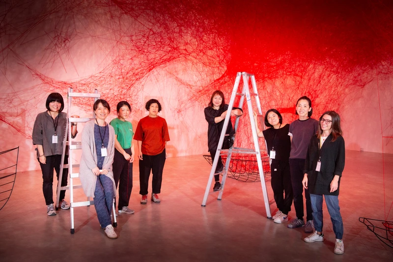 塩田千春與其團隊 塩田千春與其團隊