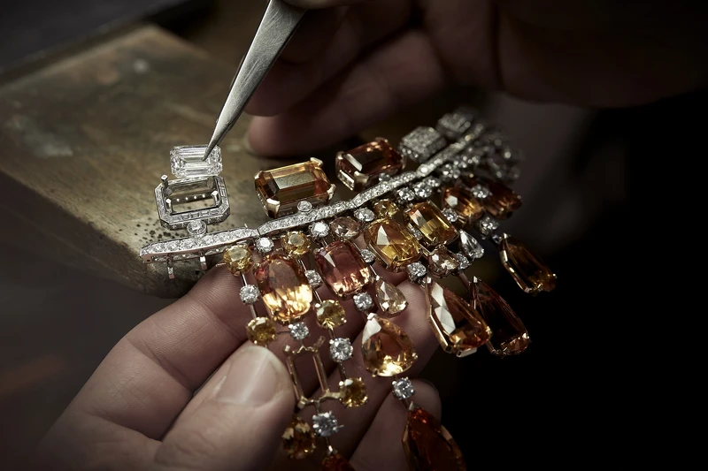 Golden Burst 項鍊工藝圖 Golden Burst 項鍊工藝圖