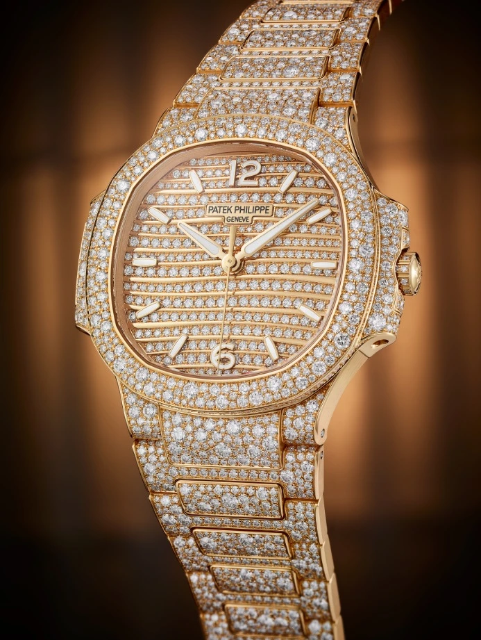 7118_1450R-001 - 建議售價 NTD 10.694.000 7118_1450R-001 - 建議售價 NTD 10.694.000