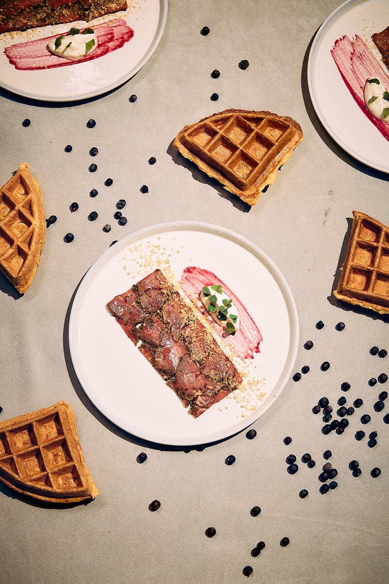 杜松子×生牛肉×辣根