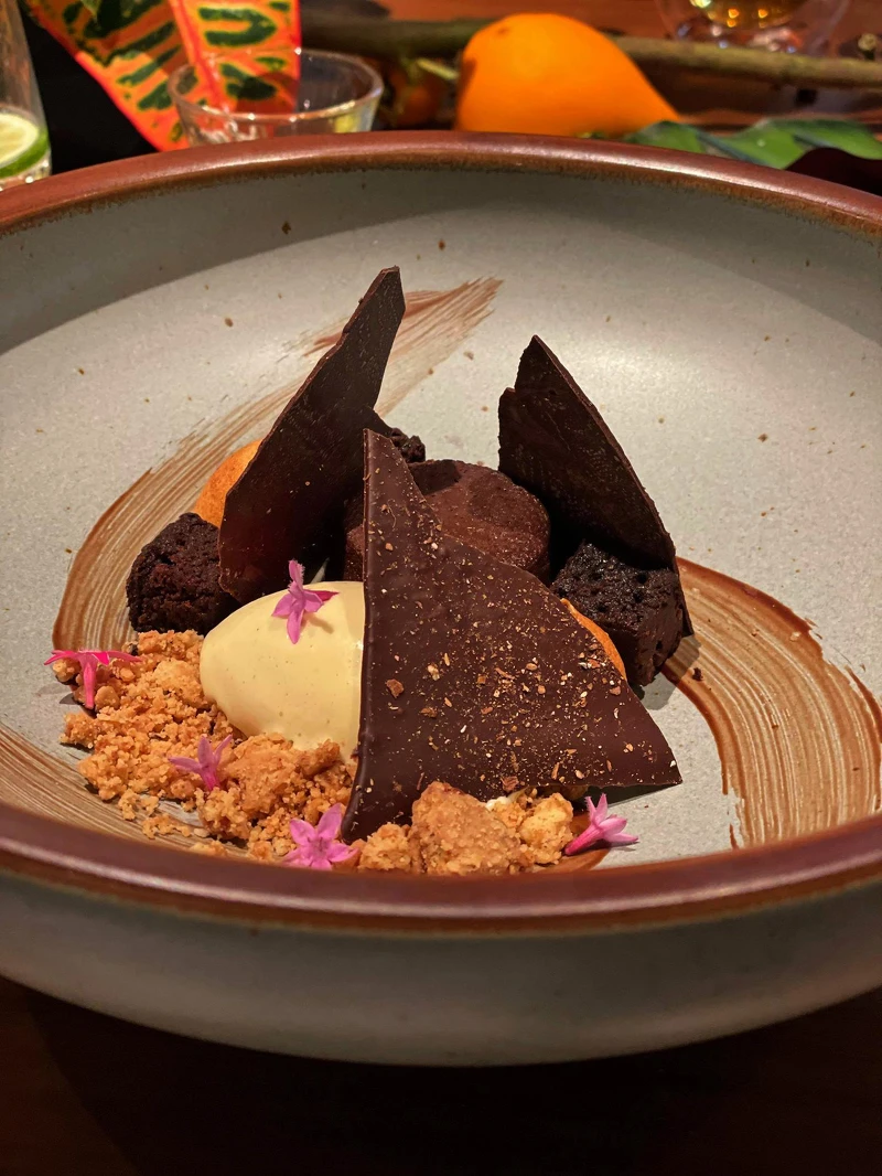 草果×甘草×巧克力