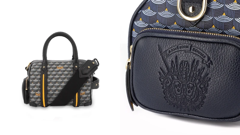 Fauré Le Page Dream Bag 19,小巧的隨身包包型,包包側邊備有一皮革小袋,上方刻有品牌logo,售價NT$51,100 Fauré Le Page Dream Bag 19,小巧的隨身包包型,包包側邊備有一皮革小袋,上方刻有品牌logo,售價NT$51,100