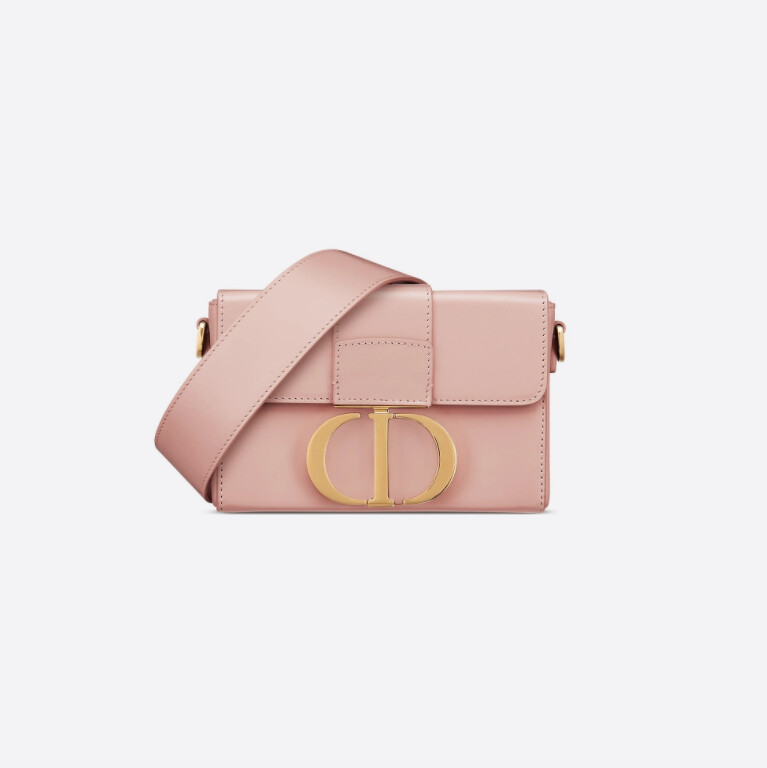 Dior 30 Montaigne方形手袋,NT105,000 Dior 30 Montaigne方形手袋,NT105,000
