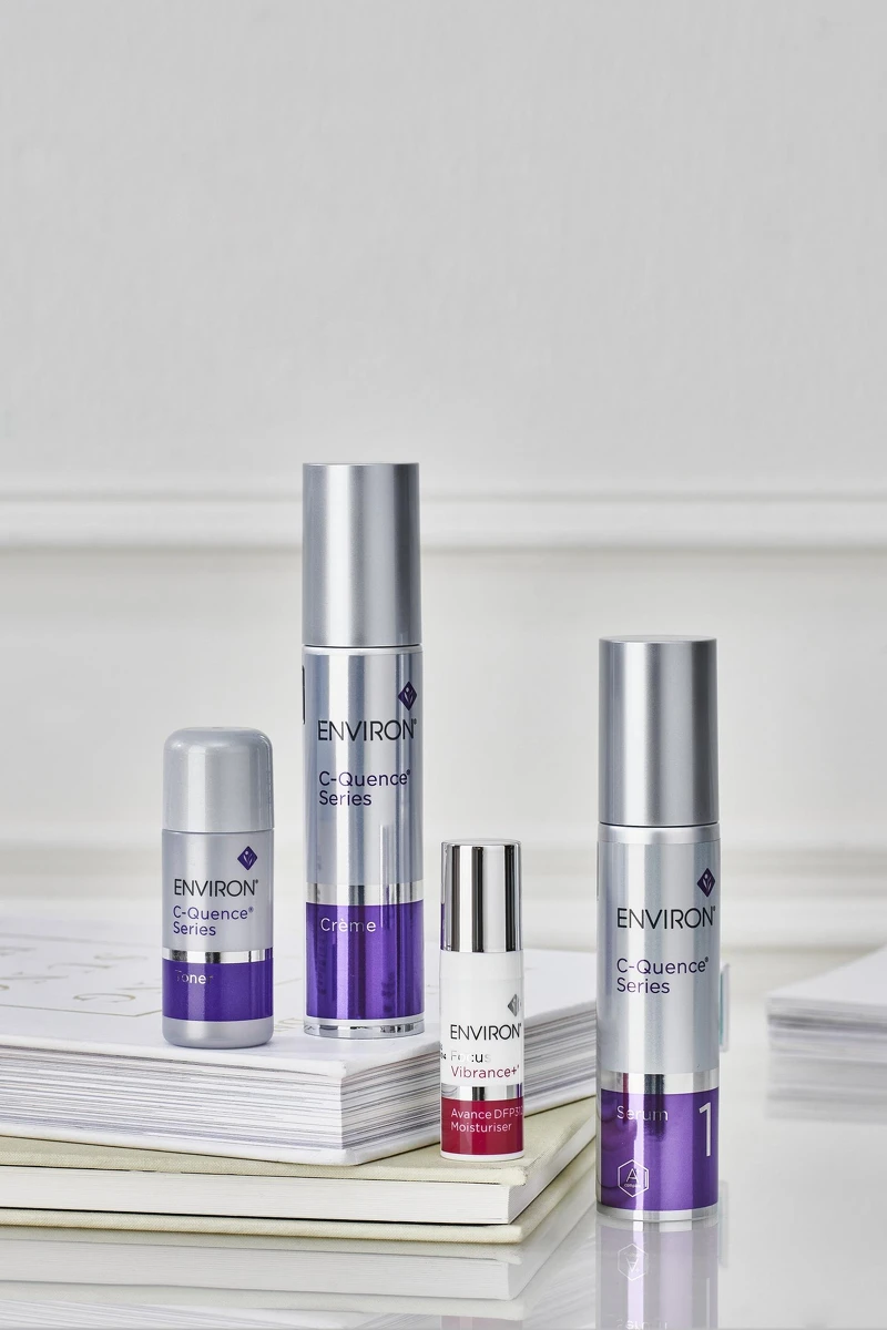 使用步驟:青春彈力化妝水MINI30ml→青春彈力精華液(階段1)35ml→DFP312逆時緊緻乳MINI5ml→青春彈力霜35ml NT8230 使用步驟:青春彈力化妝水MINI30ml→青春彈力精華液(階段1)35ml→DFP312逆時緊緻乳MINI5ml→青春彈力霜35ml NT8230